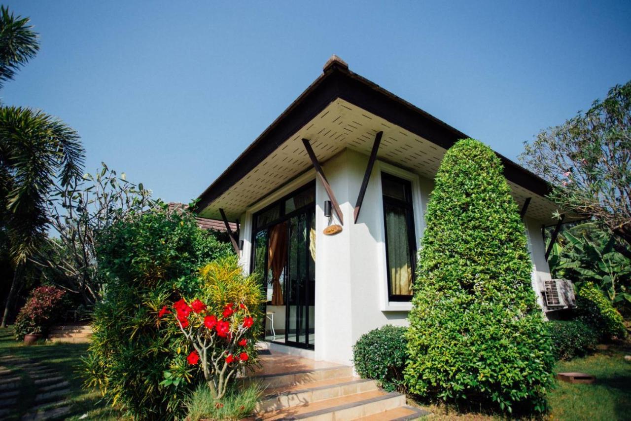 Baan Klong Resort Damnoen Saduak Exterior foto